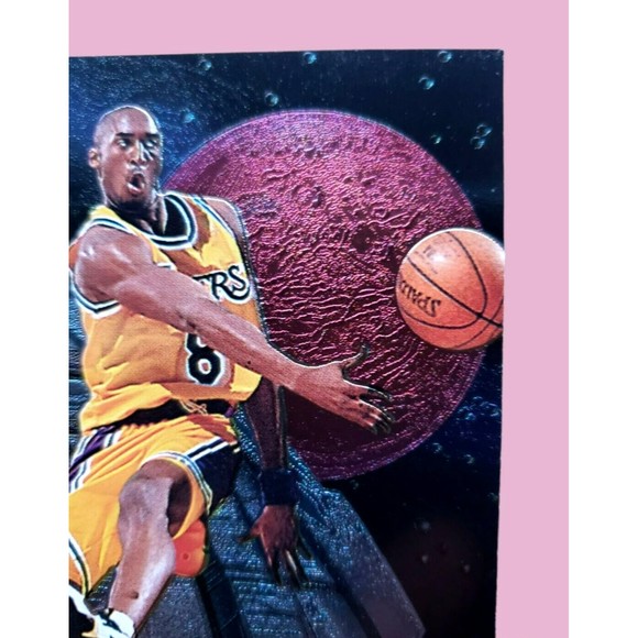 1997-98 Fleer Metal Universe Kobe Bryant #81 Los Angeles Lakers HOF - Picture 7 of 16